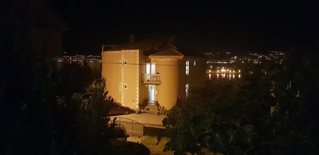 Apartments Vugica Silo Екстер'єр фото
