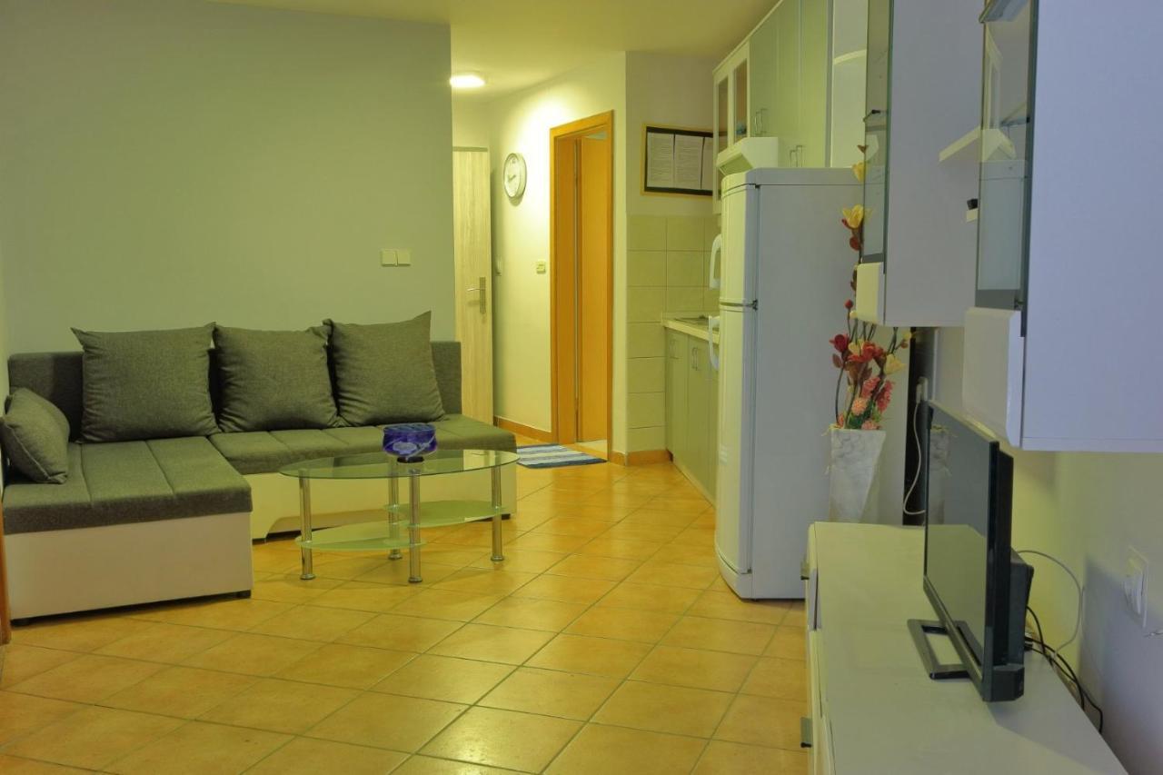 Apartments Vugica Silo Екстер'єр фото
